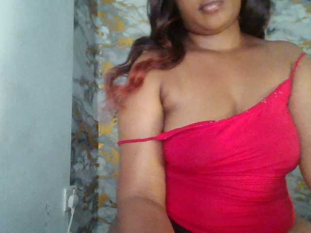 Leilasandy live cam on BongaCams