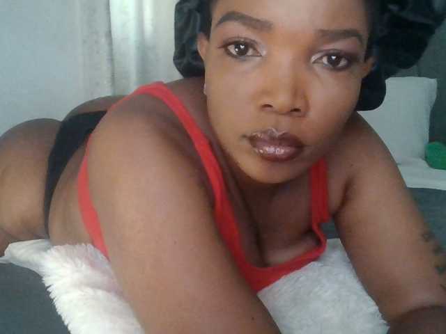 Leilasandy live cam on BongaCams
