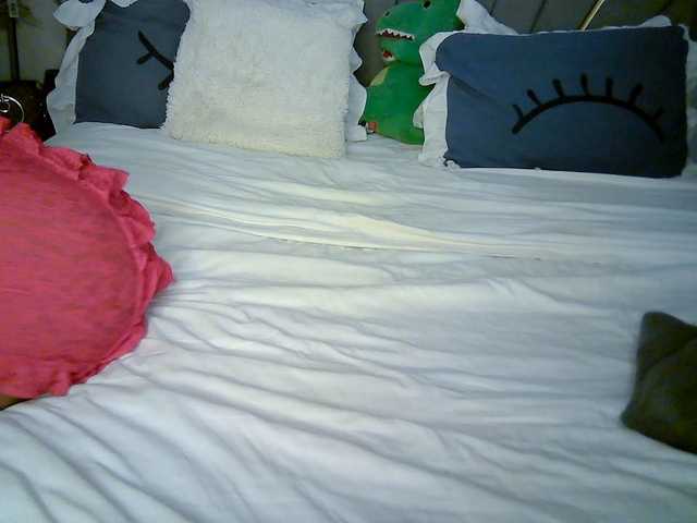 Leilasandy live cam on BongaCams