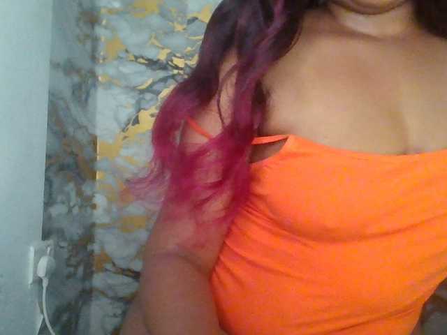 Sex chat gratuit in direct cu Leilasandy pe BongaCams