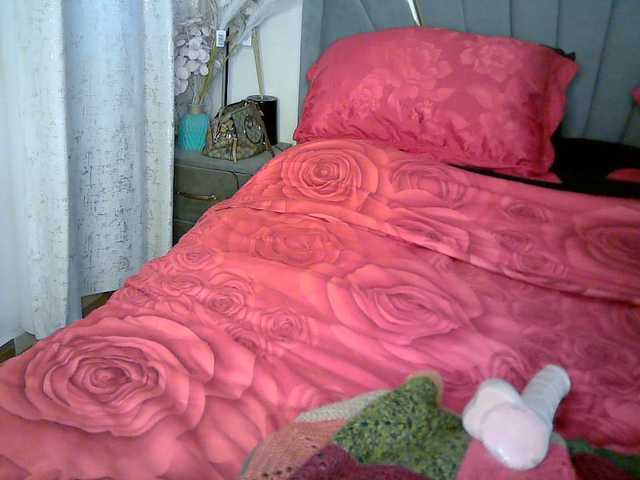 Leilasandy live cam on BongaCams