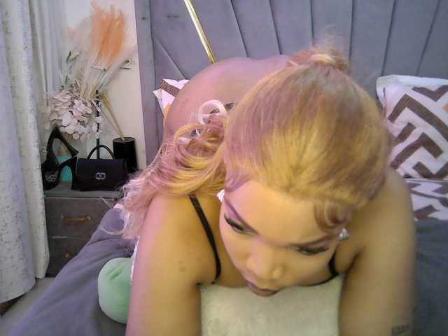 Leilasandy live cam preview