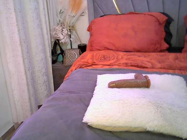 Leilasandy live cam preview