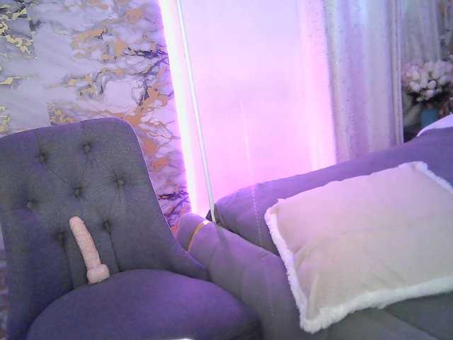 Leilasandy live cam on BongaCams