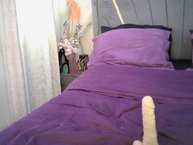 Leilasandy live cam on BongaCams