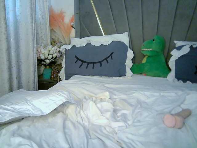 Leilasandy live cam on BongaCams