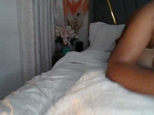 Leilasandy live cam on BongaCams