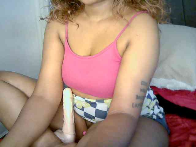 Leilasandy webcam