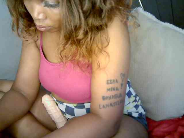 Leilasandy webcam