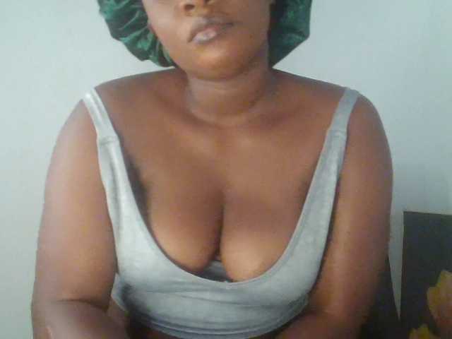 Marykandy live cam on BongaCams