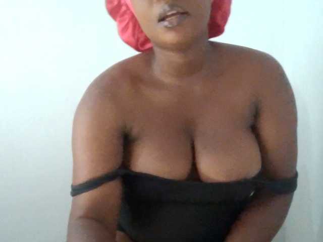 Marykandy live cam on BongaCams