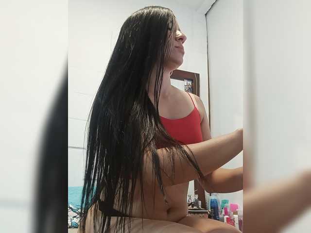 EvanieMoon live cam on BongaCams