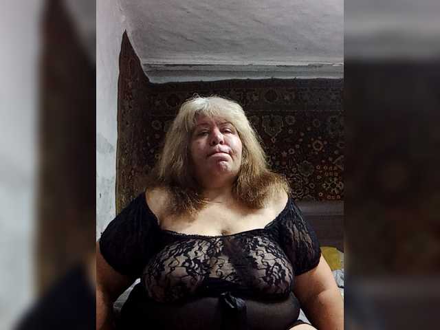 Iyolik1979 live webcam show