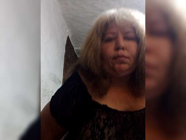 Iyolik1979 live cam on BongaCams