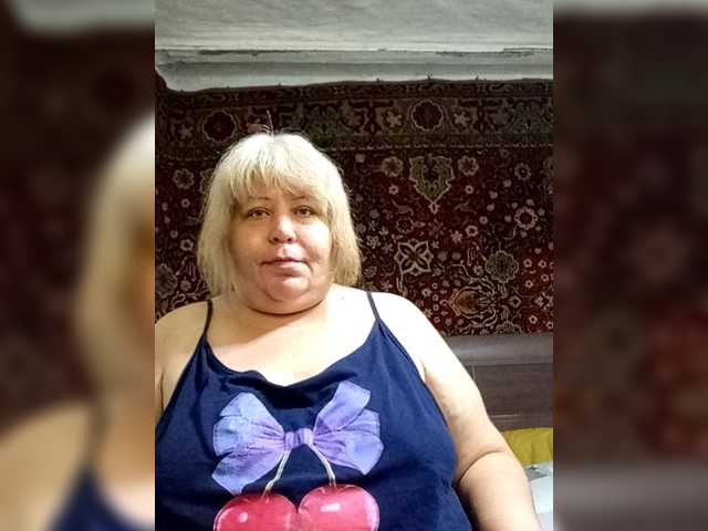 Iyolik1979 live webcam show