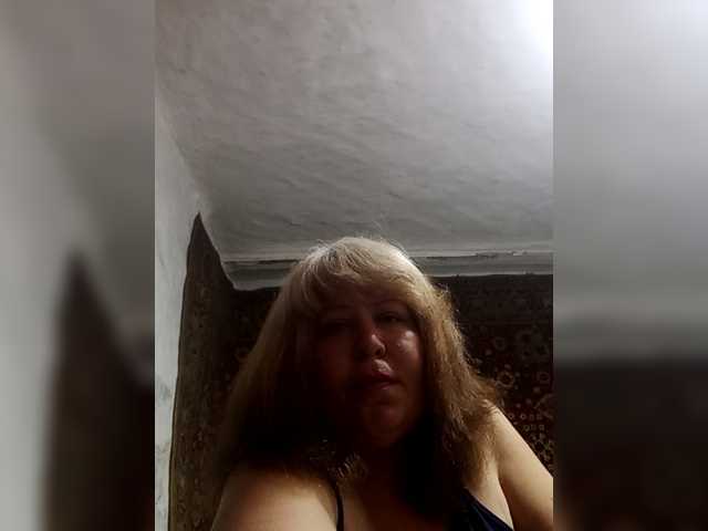 Iyolik1979 live webcam show