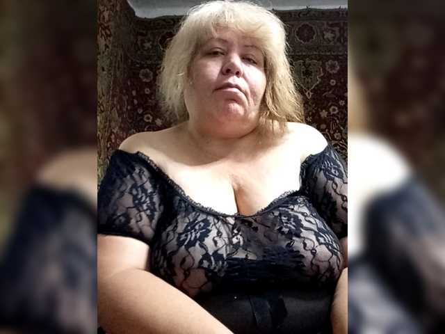 Iyolik1979 live webcam show