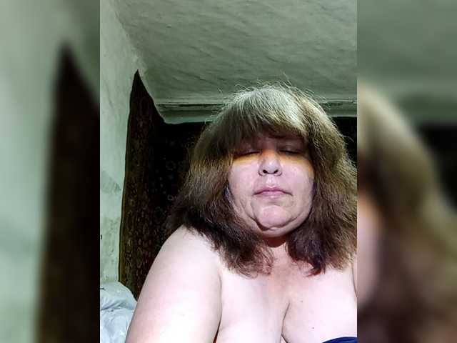 Iyolik1979 live cam on BongaCams