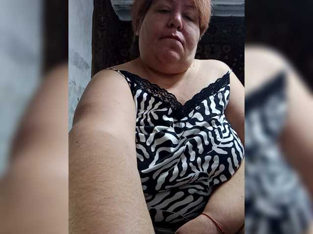 Iyolik1979 live cam on BongaCams
