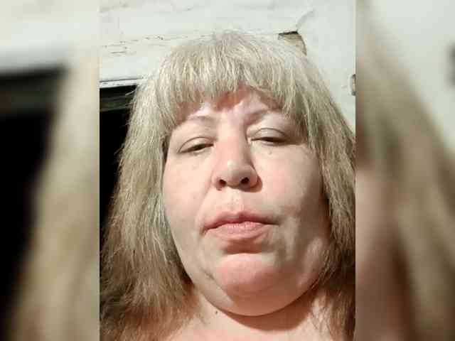 Iyolik1979 webcam