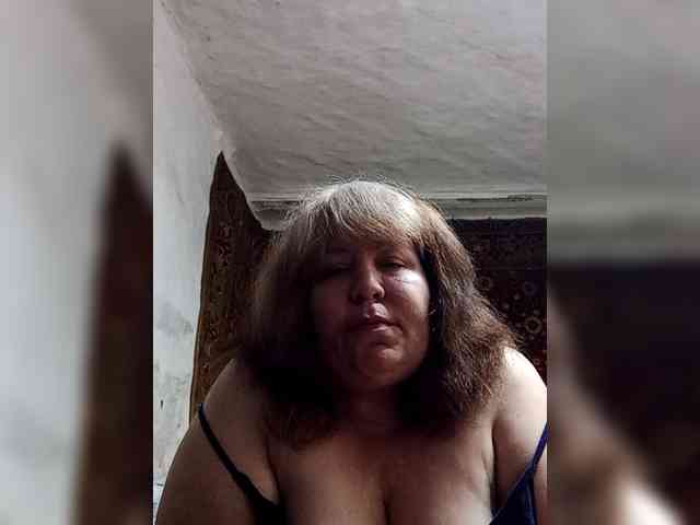 Iyolik1979 webcam