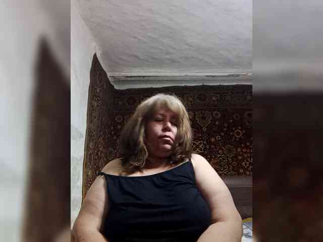Iyolik1979 webcam