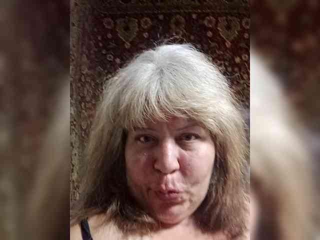 Iyolik1979 webcam