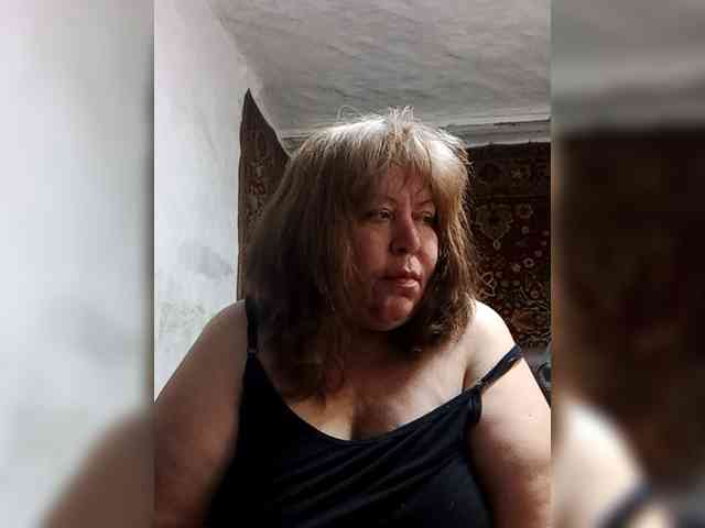 Iyolik1979 webcam