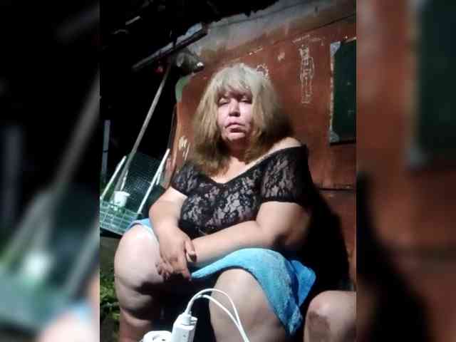 Iyolik1979 webcam