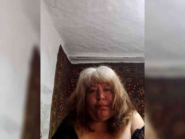 Iyolik1979 webcam