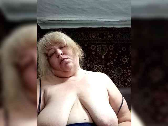 Iyolik1979 webcam
