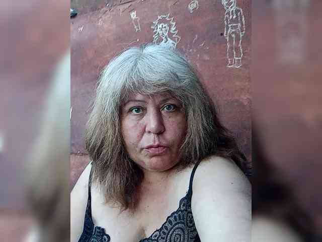 Iyolik1979 webcam