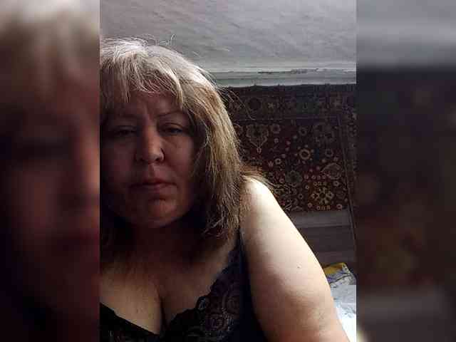 Iyolik1979 webcam