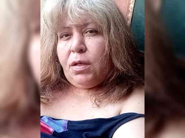 Iyolik1979 Live Webcam on BongaCams