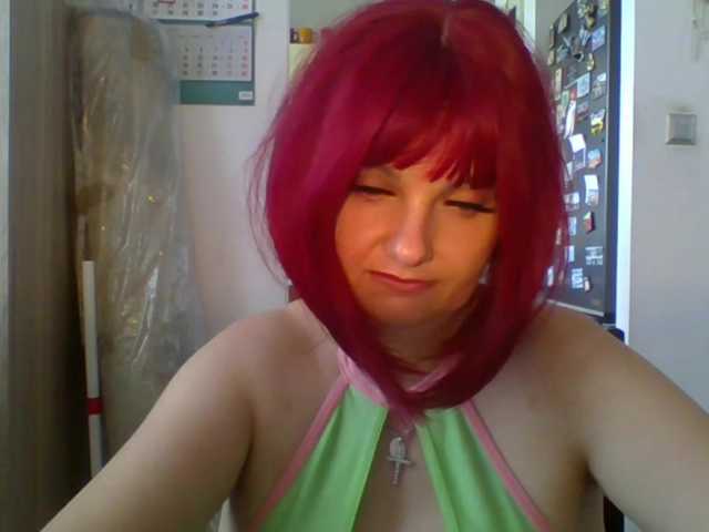 MeganLovely live cam on BongaCams