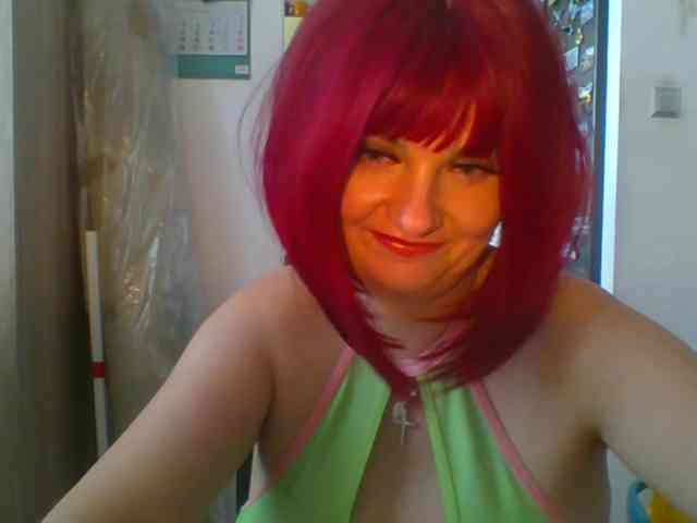 MeganLovely webcam