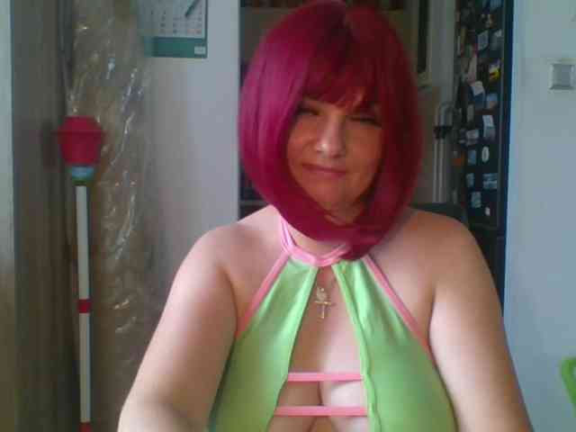 MeganLovely webcam