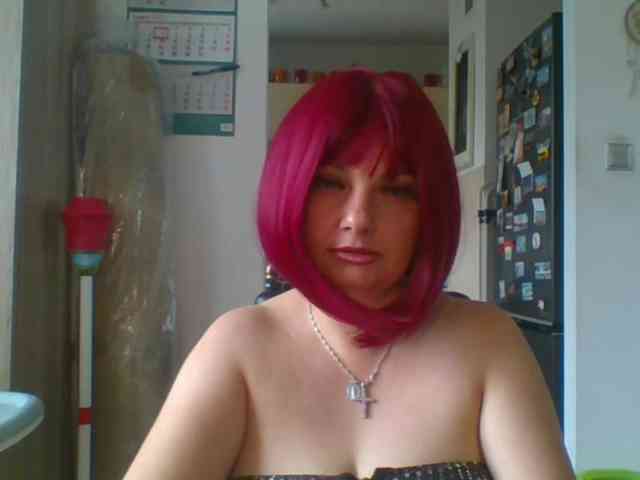 MeganLovely webcam