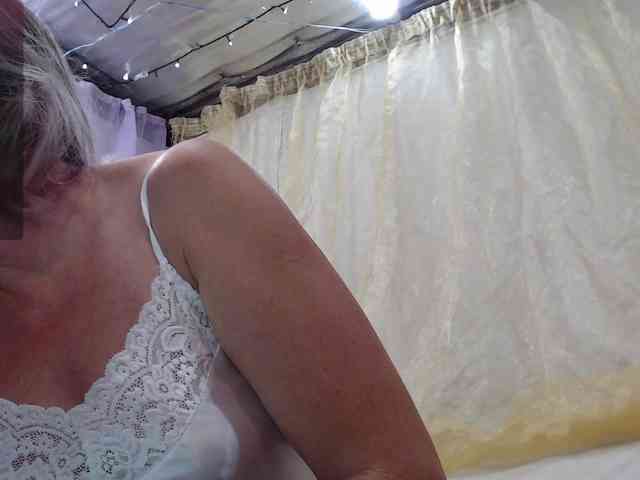 Babyandkot webcam