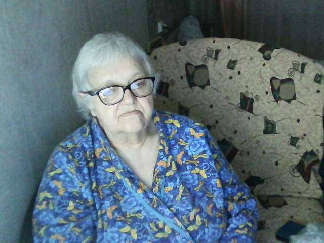 Galina73 live cam on BongaCams