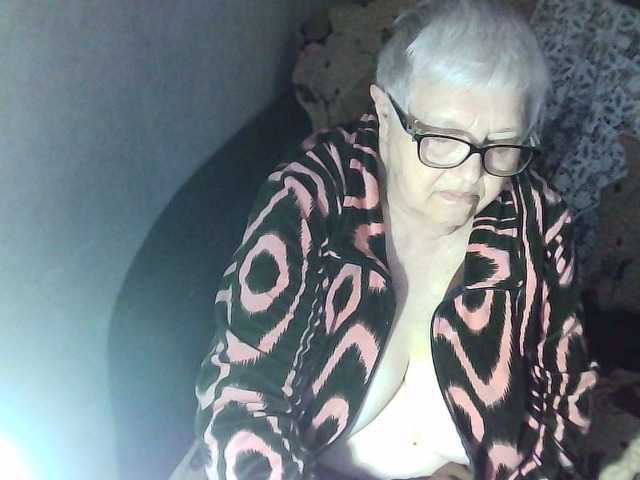 Galina73, live now on BongaCams