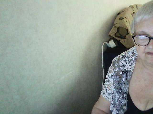 Galina73 live webcam show