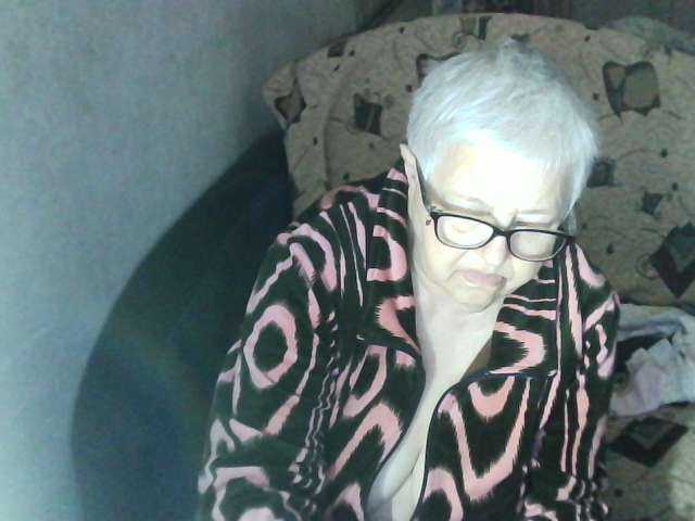 Galina73 live cam on BongaCams