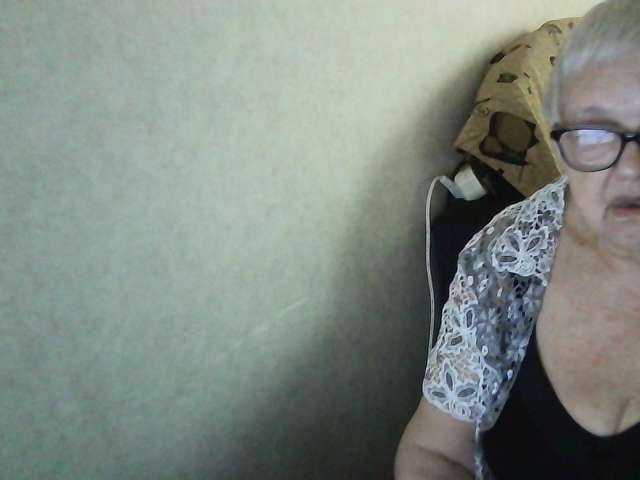 Galina73 live webcam show