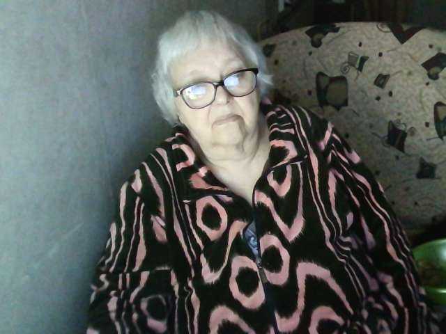 Galina73 live cam on BongaCams