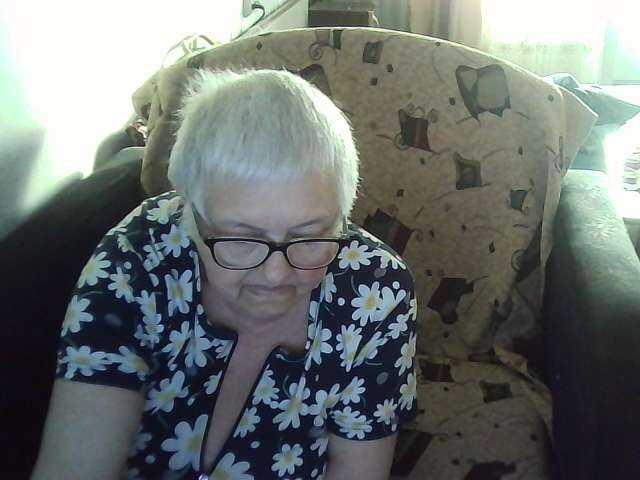 Gelja73 live webcam show