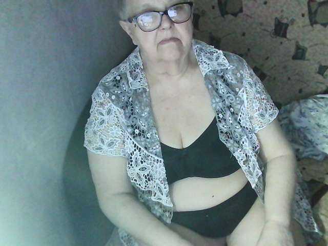 Galina73, live now on BongaCams