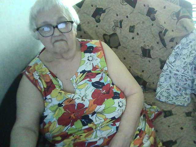 Galina73 live cam on BongaCams