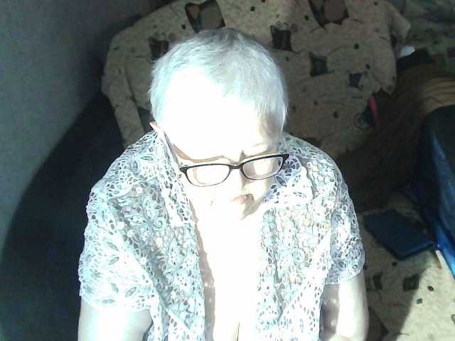 Galina73 live cam on BongaCams