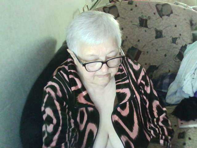 Galina73 live cam on BongaCams